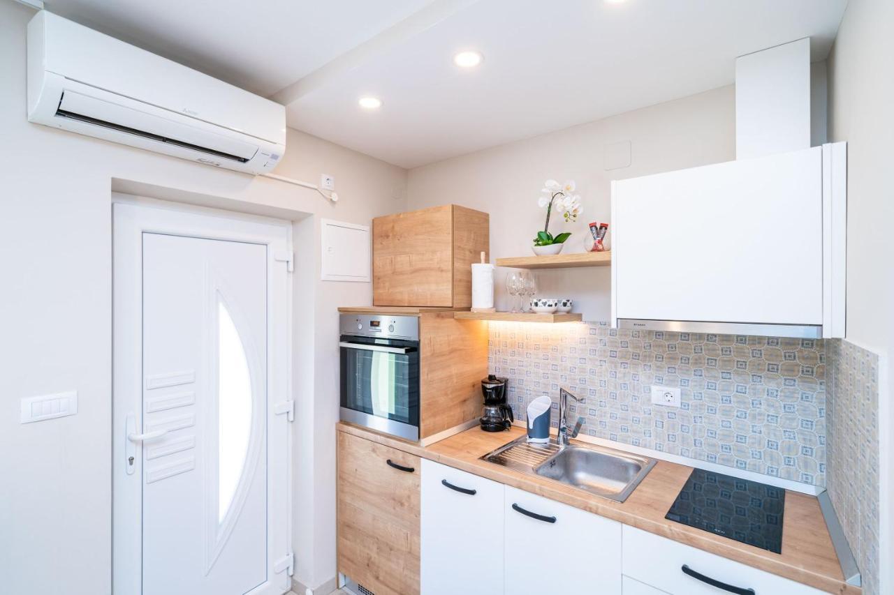 Studio Apartment Lapad ドゥブロブニク エクステリア 写真