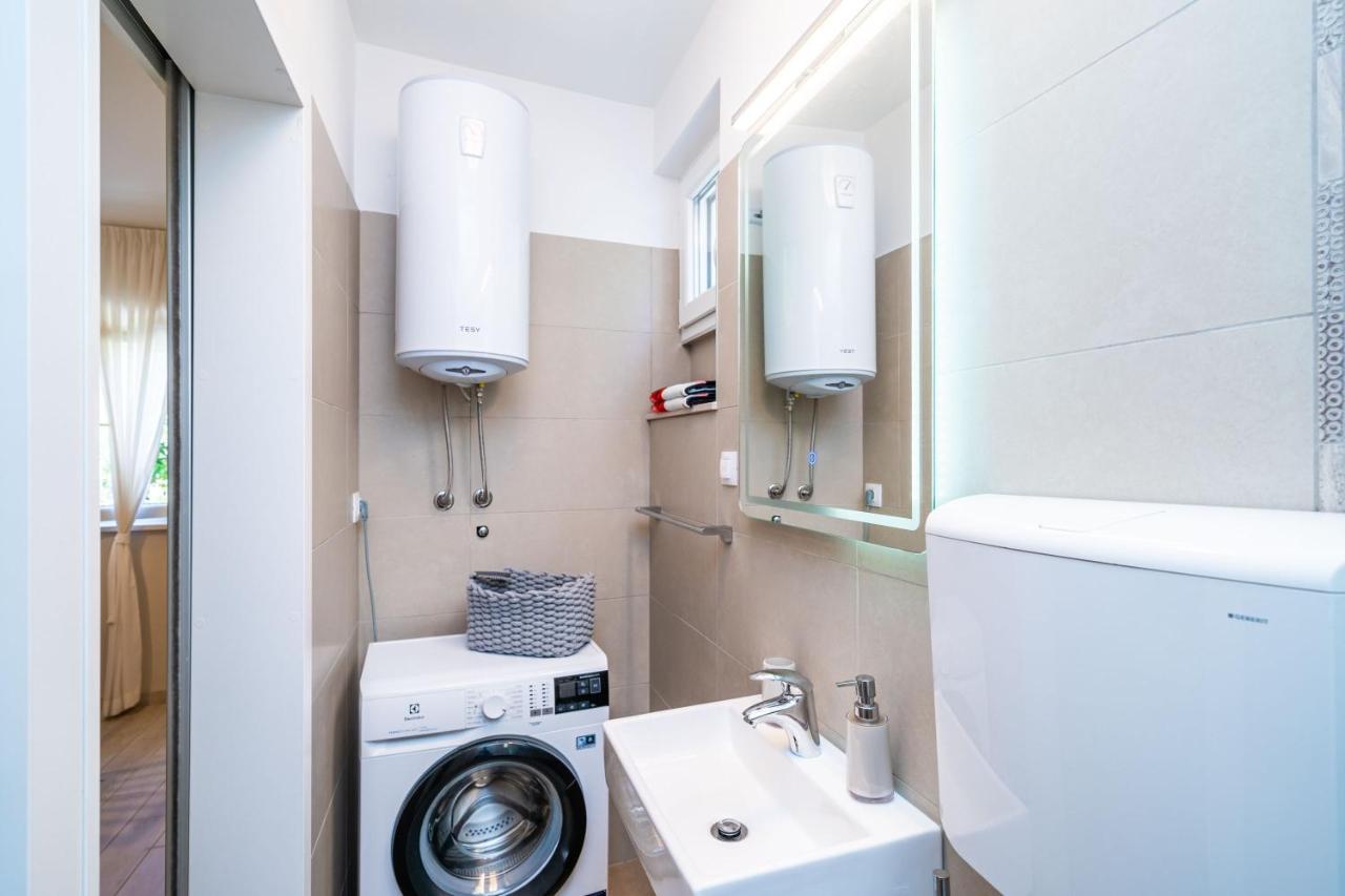 Studio Apartment Lapad ドゥブロブニク エクステリア 写真